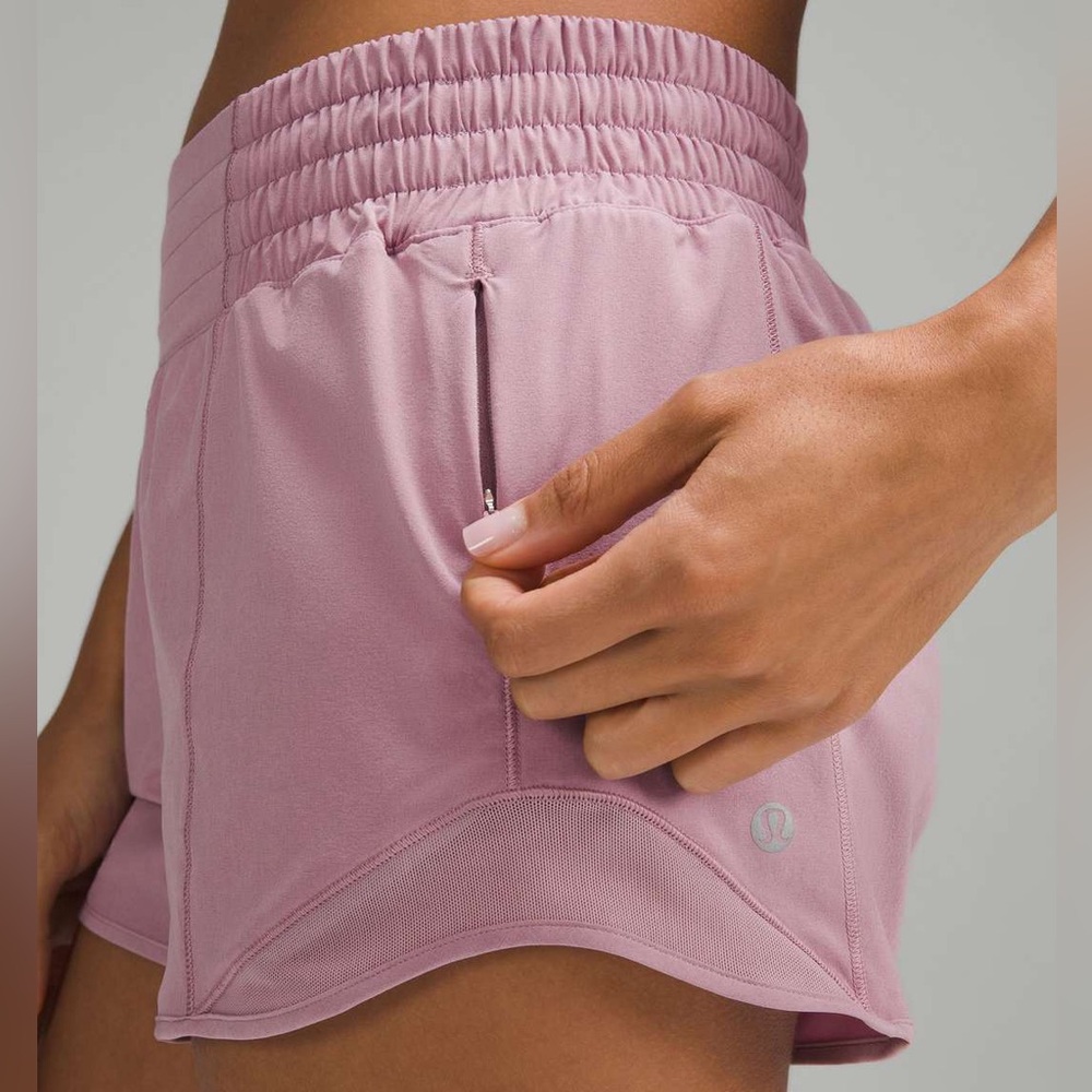 Lululemon hotty hot high rise shorts 4” rose blush